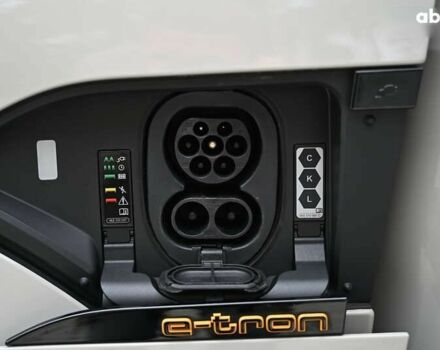 Ауди E-Tron, объемом двигателя 0 л и пробегом 35 тыс. км за 48895 $, фото 21 на Automoto.ua