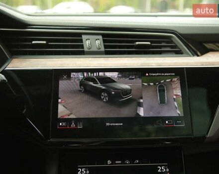 Ауди E-Tron, объемом двигателя 0 л и пробегом 64 тыс. км за 39500 $, фото 19 на Automoto.ua