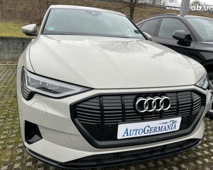 Ауди E-Tron, объемом двигателя 0 л и пробегом 19 тыс. км за 71185 $, фото 1 на Automoto.ua