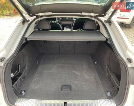 Ауди E-Tron, объемом двигателя 0 л и пробегом 81 тыс. км за 35900 $, фото 29 на Automoto.ua