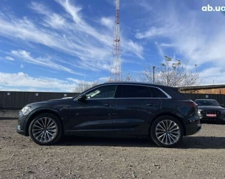 Ауди E-Tron, объемом двигателя 0 л и пробегом 32 тыс. км за 39124 $, фото 4 на Automoto.ua