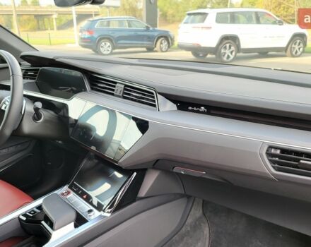 купити нове авто Ауді E-Tron 2023 року від офіційного дилера E-Car Ауді фото
