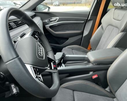 Ауди E-Tron, объемом двигателя 0 л и пробегом 5 тыс. км за 79119 $, фото 23 на Automoto.ua