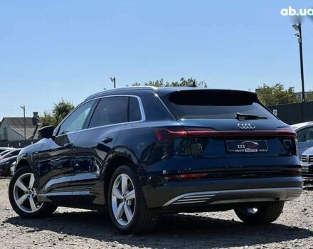 Ауди E-Tron, объемом двигателя 0 л и пробегом 31 тыс. км за 38581 $, фото 4 на Automoto.ua