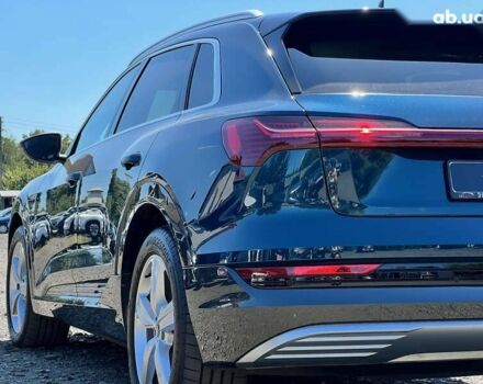 Ауди E-Tron, объемом двигателя 0 л и пробегом 31 тыс. км за 38581 $, фото 10 на Automoto.ua