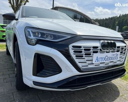 Ауді E-Tron, об'ємом двигуна 0 л та пробігом 1 тис. км за 104768 $, фото 1 на Automoto.ua