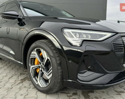 купить новое авто Ауди E-Tron 2023 года от официального дилера Володимир Олександрович Ауди фото