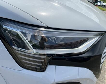 Ауді E-Tron, об'ємом двигуна 0 л та пробігом 1 тис. км за 104768 $, фото 3 на Automoto.ua