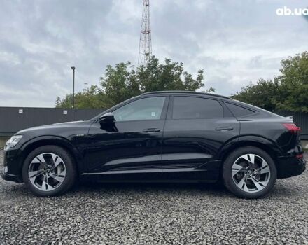 Ауди E-Tron, объемом двигателя 0 л и пробегом 32 тыс. км за 41298 $, фото 5 на Automoto.ua