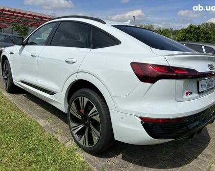 Ауді E-Tron, об'ємом двигуна 0 л та пробігом 1 тис. км за 104768 $, фото 34 на Automoto.ua