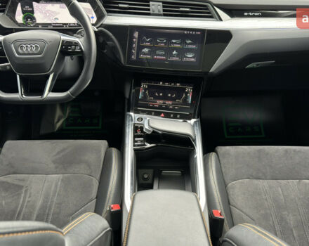 купить новое авто Ауди E-Tron 2023 года от официального дилера Володимир Олександрович Ауди фото