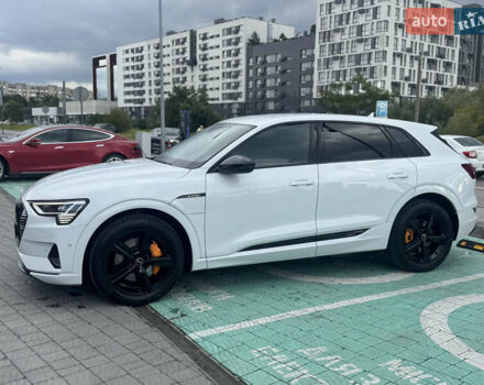 Ауди E-Tron 2023 в Львове на Automoto.ua Ауди E-Tron, объемом двигателя 0 л и пробегом 23 тыс. км за 41500 $, фото 1 на Automoto.ua