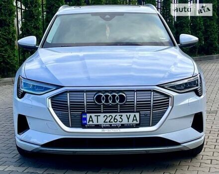 Ауди E-Tron, объемом двигателя 0 л и пробегом 8 тыс. км за 55000 $, фото 5 на Automoto.ua
