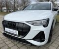 Ауди E-Tron, объемом двигателя 0 л и пробегом 5 тыс. км за 79119 $, фото 13 на Automoto.ua