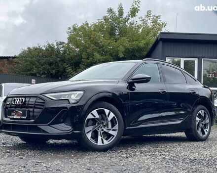 Ауди E-Tron, объемом двигателя 0 л и пробегом 32 тыс. км за 41298 $, фото 4 на Automoto.ua