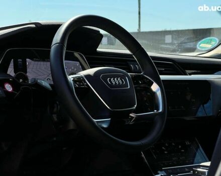Ауди E-Tron, объемом двигателя 0 л и пробегом 31 тыс. км за 38581 $, фото 25 на Automoto.ua