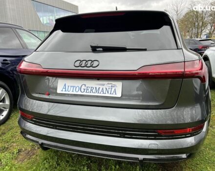 Ауди E-Tron, объемом двигателя 0 л и пробегом 3 тыс. км за 106724 $, фото 3 на Automoto.ua