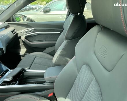 Ауді E-Tron, об'ємом двигуна 0 л та пробігом 1 тис. км за 104768 $, фото 32 на Automoto.ua