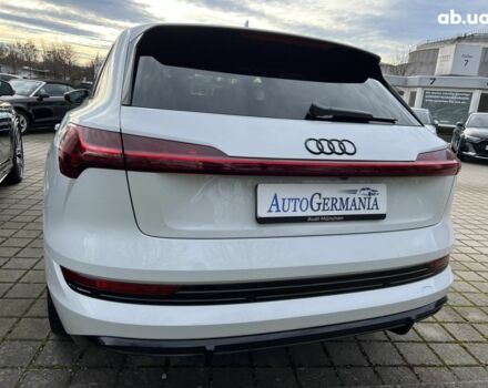 Ауди E-Tron, объемом двигателя 0 л и пробегом 5 тыс. км за 79119 $, фото 31 на Automoto.ua