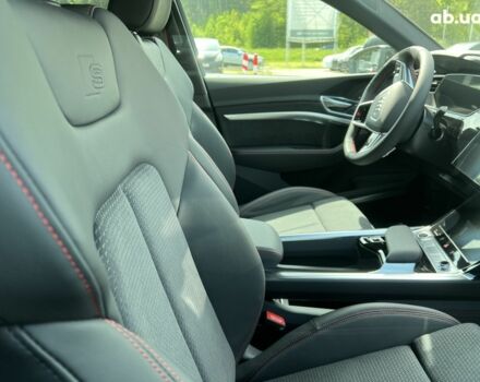 Ауді E-Tron, об'ємом двигуна 0 л та пробігом 1 тис. км за 104768 $, фото 5 на Automoto.ua