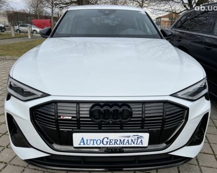 Ауди E-Tron, объемом двигателя 0 л и пробегом 5 тыс. км за 79119 $, фото 10 на Automoto.ua