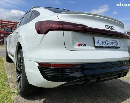 Ауді E-Tron, об'ємом двигуна 0 л та пробігом 1 тис. км за 104768 $, фото 36 на Automoto.ua