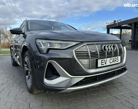 Ауди E-Tron, объемом двигателя 0 л и пробегом 1 тыс. км за 45000 $, фото 4 на Automoto.ua