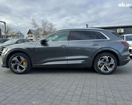 Ауди E-Tron, объемом двигателя 0 л и пробегом 1 тыс. км за 45000 $, фото 5 на Automoto.ua