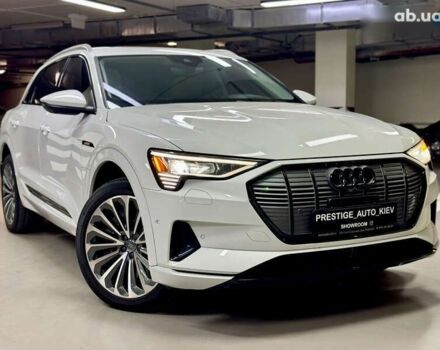 Ауди E-Tron, объемом двигателя 0 л и пробегом 36 тыс. км за 37000 $, фото 1 на Automoto.ua