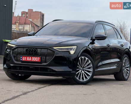 Ауди E-Tron, объемом двигателя 0 л и пробегом 88 тыс. км за 29850 $, фото 1 на Automoto.ua