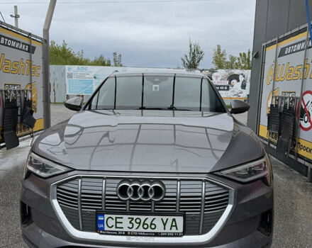 Ауді E-Tron, об'ємом двигуна 0 л та пробігом 198 тис. км за 21600 $, фото 1 на Automoto.ua