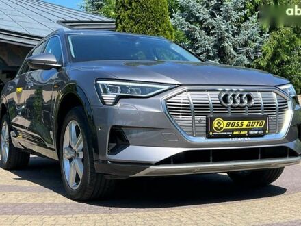 Ауди E-Tron, объемом двигателя 0 л и пробегом 57 тыс. км за 37900 $, фото 1 на Automoto.ua
