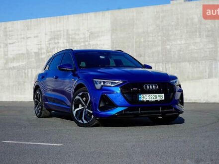 Ауди E-Tron, объемом двигателя 0 л и пробегом 60 тыс. км за 41500 $, фото 1 на Automoto.ua