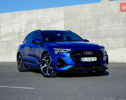 Ауди E-Tron, объемом двигателя 0 л и пробегом 60 тыс. км за 41500 $, фото 1 на Automoto.ua