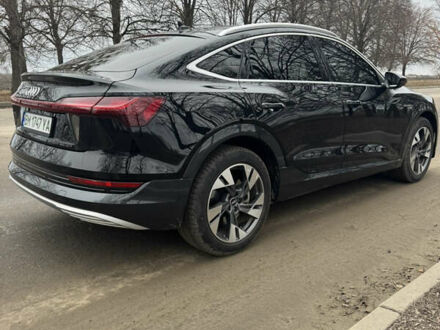 Ауді E-Tron 2021 у Сумах на Automoto.ua Ауді E-Tron, об'ємом двигуна 0 л та пробігом 75 тис. км за 33700 $, фото 1 на Automoto.ua