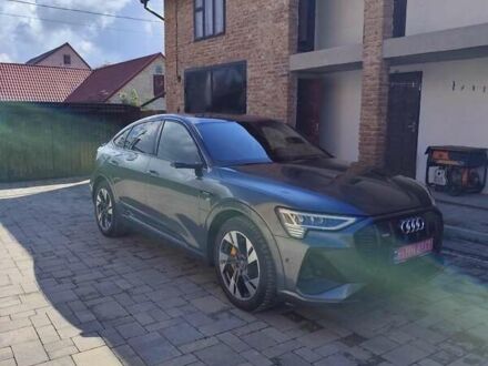 Ауди E-Tron, объемом двигателя 0 л и пробегом 94 тыс. км за 39900 $, фото 1 на Automoto.ua