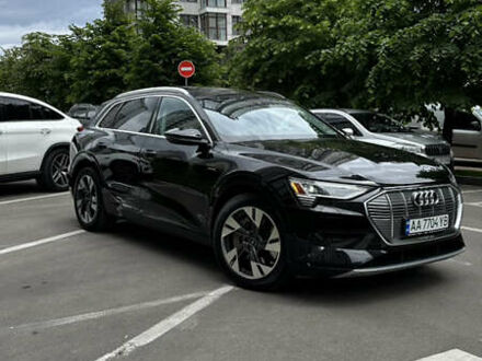 Ауди E-Tron 2022 в Киеве на Automoto.ua Ауди E-Tron, объемом двигателя 0 л и пробегом 34 тыс. км за 40500 $, фото 1 на Automoto.ua