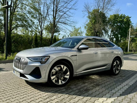 Ауді E-Tron, об'ємом двигуна 0 л та пробігом 39 тис. км за 56000 $, фото 1 на Automoto.ua