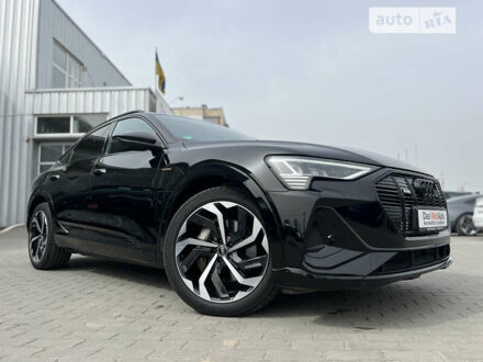 Ауди E-Tron, объемом двигателя 0 л и пробегом 29 тыс. км за 54500 $, фото 1 на Automoto.ua