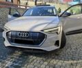 Желтый Ауди E-Tron, объемом двигателя 0 л и пробегом 49 тыс. км за 41500 $, фото 2 на Automoto.ua