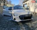 Желтый Ауди E-Tron, объемом двигателя 0 л и пробегом 49 тыс. км за 41500 $, фото 1 на Automoto.ua
