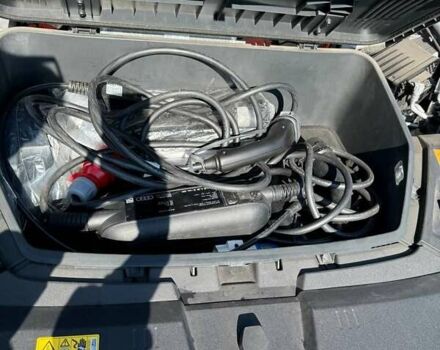 Серый Ауди E-Tron, объемом двигателя 0 л и пробегом 141 тыс. км за 27900 $, фото 11 на Automoto.ua