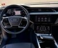 Серый Ауди E-Tron, объемом двигателя 0 л и пробегом 141 тыс. км за 27900 $, фото 38 на Automoto.ua