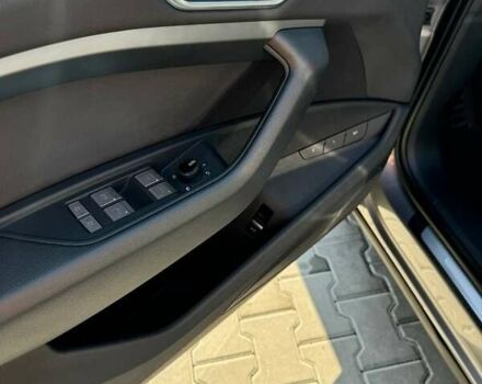 Серый Ауди E-Tron, объемом двигателя 0 л и пробегом 141 тыс. км за 27900 $, фото 46 на Automoto.ua