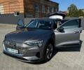 Серый Ауди E-Tron, объемом двигателя 0 л и пробегом 141 тыс. км за 27900 $, фото 1 на Automoto.ua