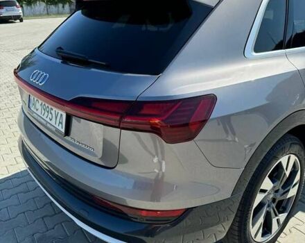 Серый Ауди E-Tron, объемом двигателя 0 л и пробегом 141 тыс. км за 27900 $, фото 16 на Automoto.ua