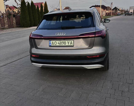 Серый Ауди E-Tron, объемом двигателя 0 л и пробегом 94 тыс. км за 33800 $, фото 28 на Automoto.ua