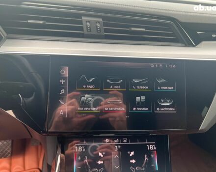 Серый Ауди E-Tron, объемом двигателя 0 л и пробегом 118 тыс. км за 31950 $, фото 25 на Automoto.ua