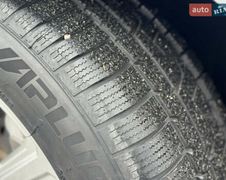 Сірий Ауді E-Tron, об'ємом двигуна 0 л та пробігом 69 тис. км за 32500 $, фото 13 на Automoto.ua