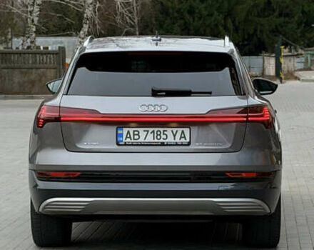 Сірий Ауді E-Tron, об'ємом двигуна 0 л та пробігом 75 тис. км за 34300 $, фото 13 на Automoto.ua